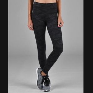 Glyder Camo Leggings (M)